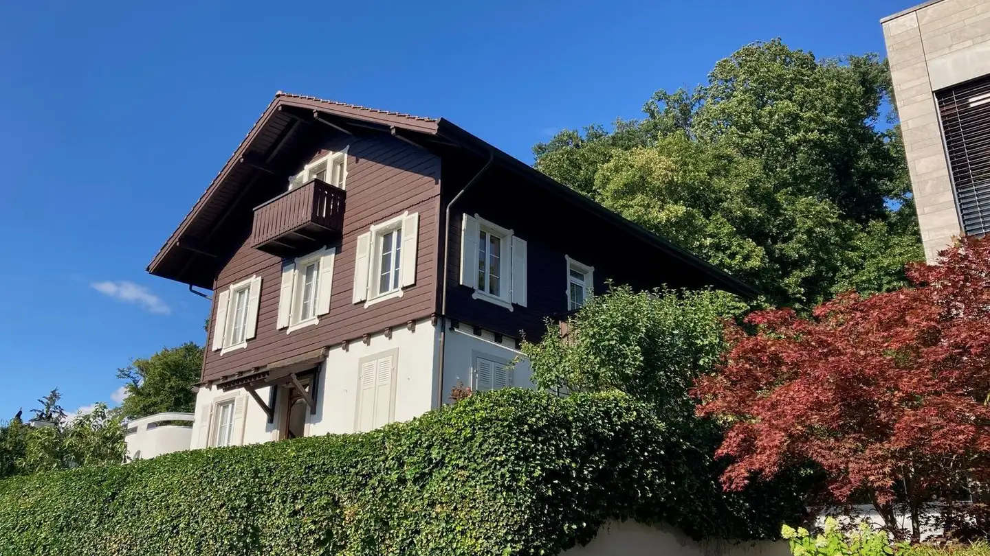 Dachgeschosswohnung mieten - Waldeckweg 27, 4102 Binningen