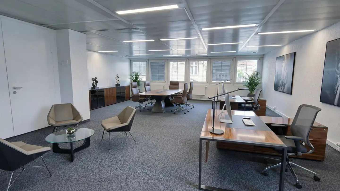 Grand magasin à louer - Rue Saint-Pierre / St. Peter-Gasse 18a, 1700 Fribourg - Photo 2