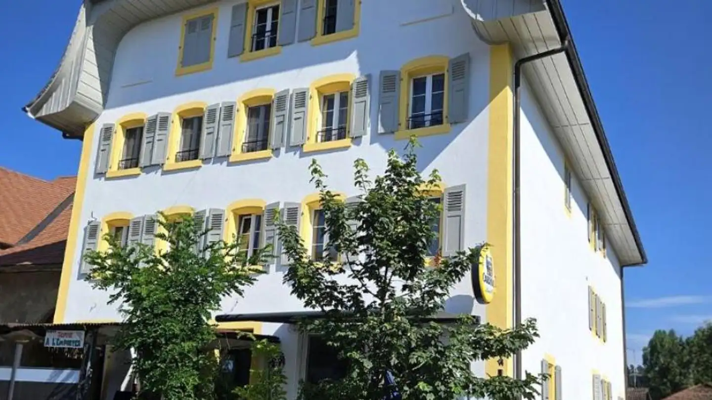 Residential building for sale - 1483 Montet (Broye)