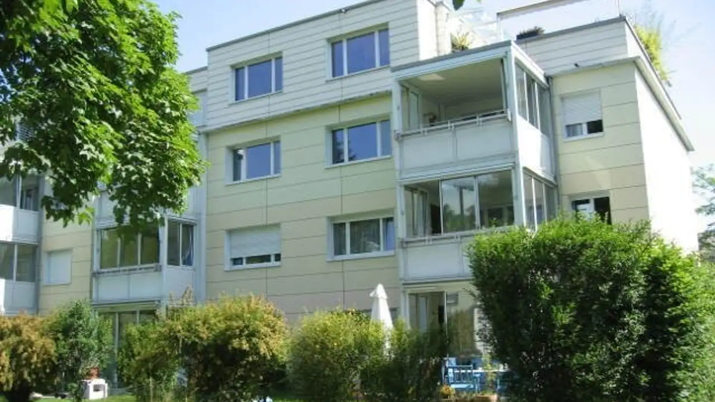 Appartement à louer - Maurstrasse 44, 8117 Fällanden
