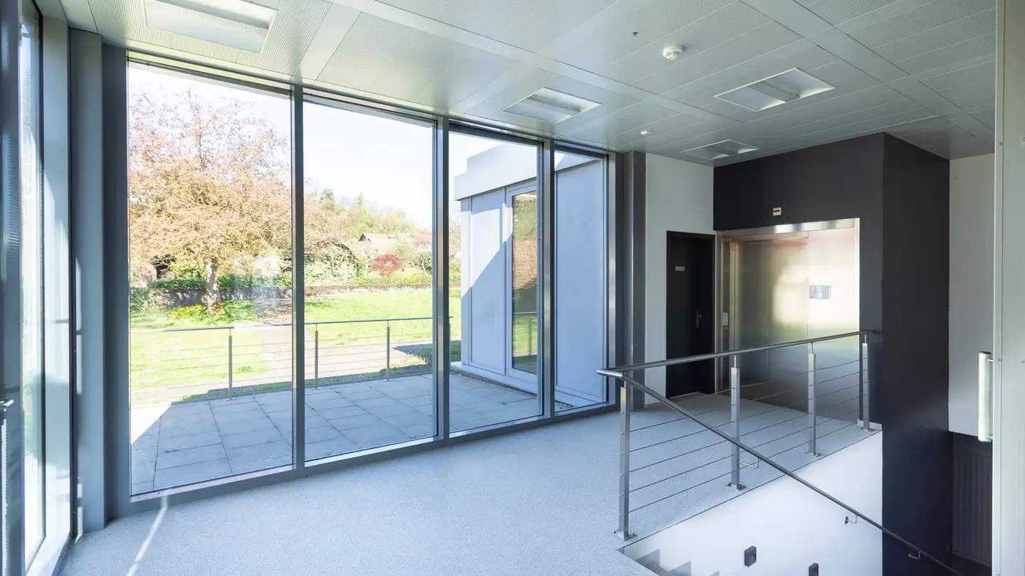 Immeuble industriel à louer - Schlossweg 16, 5315 Böttstein - Photo 4