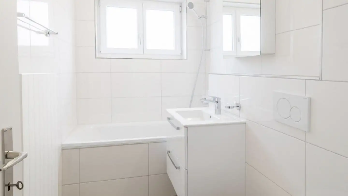 Appartamento in affitto - Schaffhauserstrasse 33, 8212 Neuhausen am Rheinfall - Foto 3