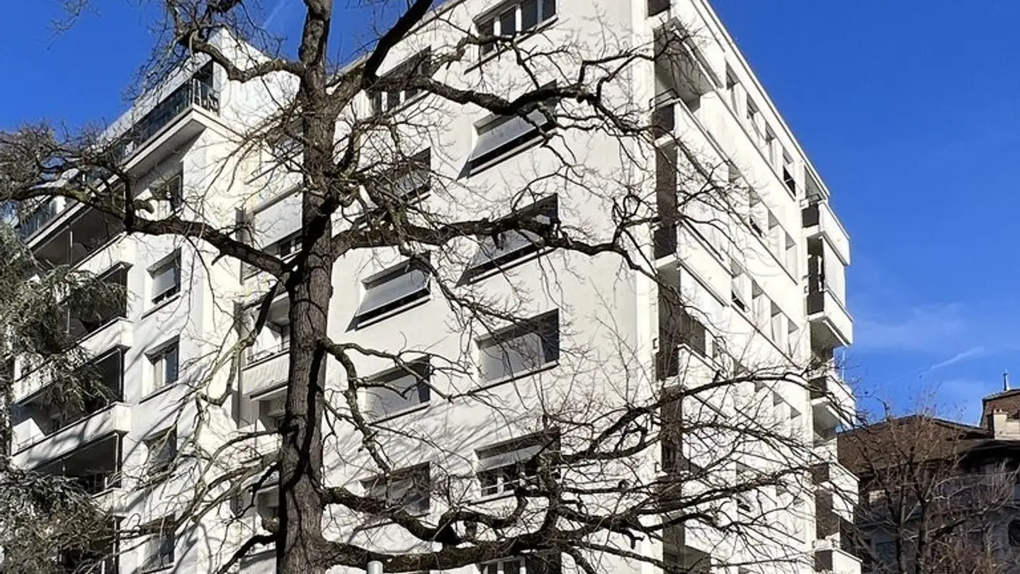 Single garage for rent - Chemin Surinam 5, 1203 Genève