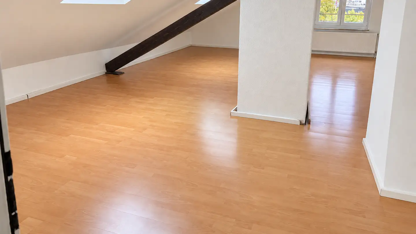 Dachgeschosswohnung mieten - Alte Gerlafingenstrasse 8, 4562 Biberist