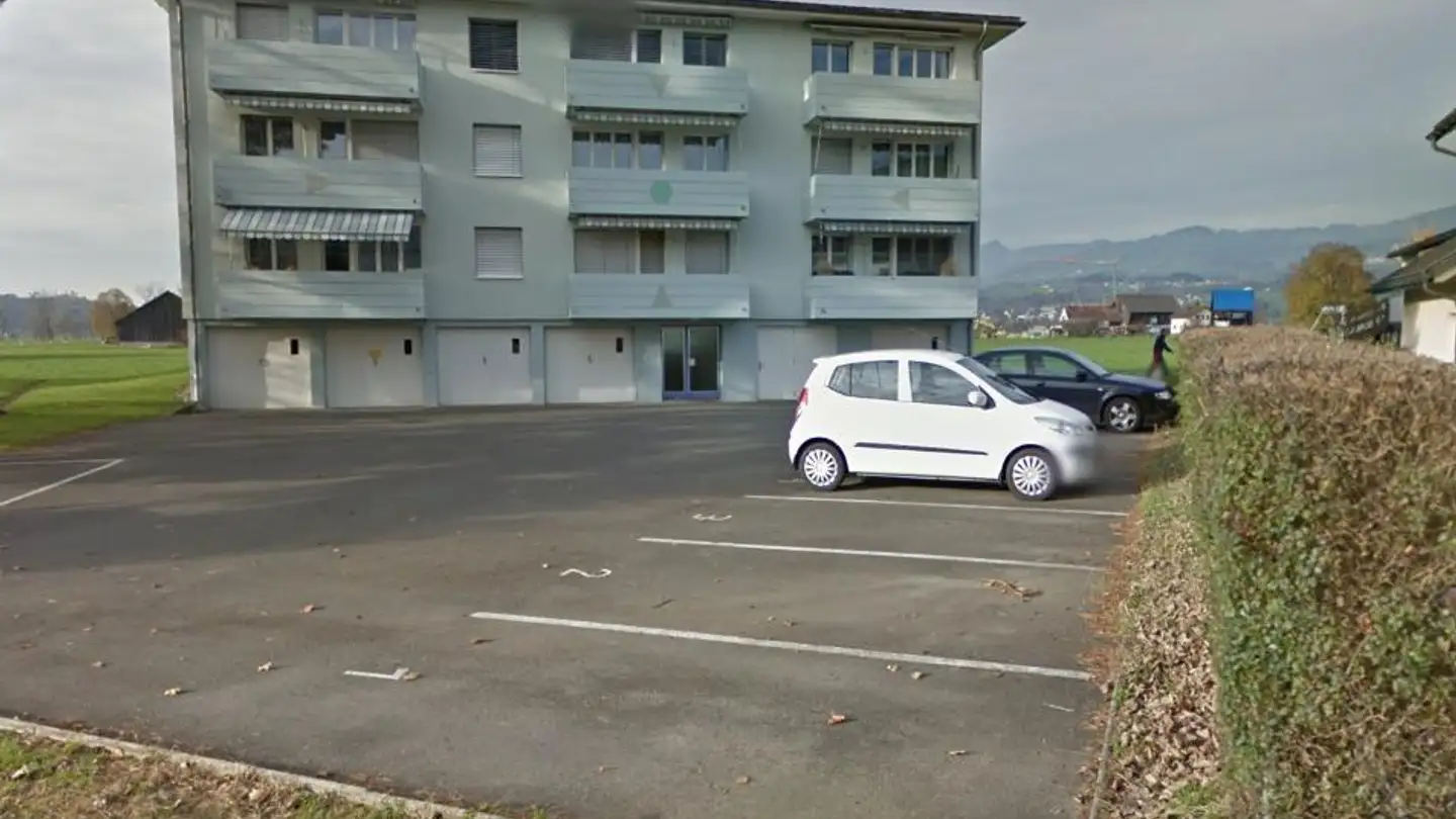 Parcheggio esterno in affitto - Rötlistrasse 36c, 8717 Benken SG