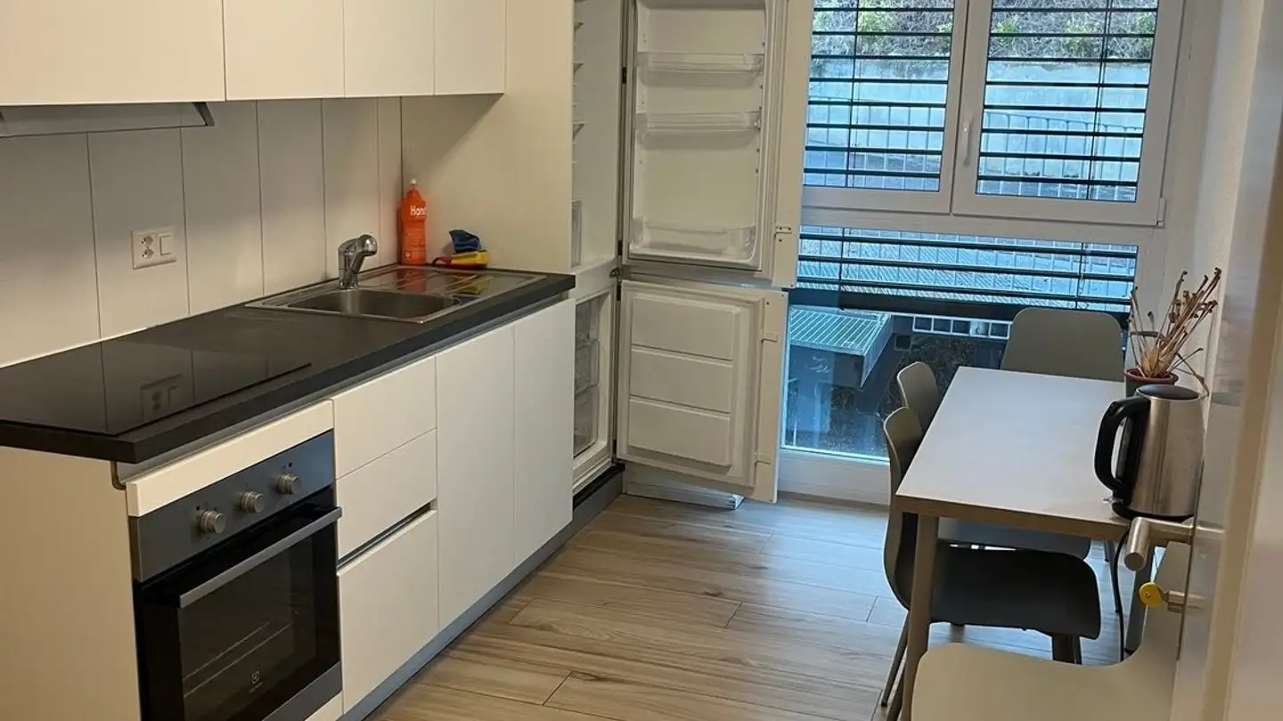 Single room for rent - Rue Des Saars 16, 2000 Neuchâtel - Photo 2