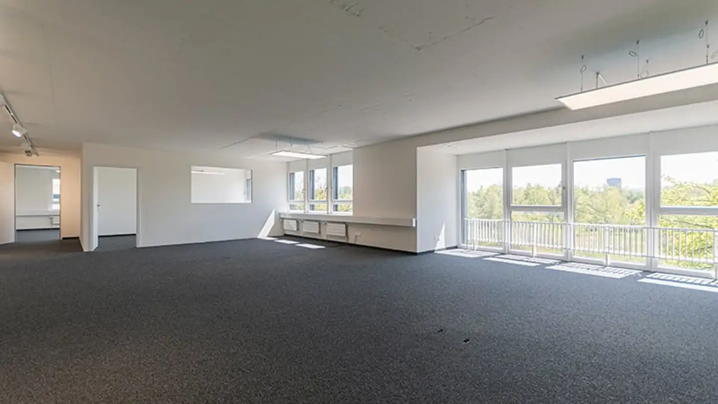 Department store for rent - Neue Winterthurerstrasse 36, 8304 Wallisellen - Photo 3