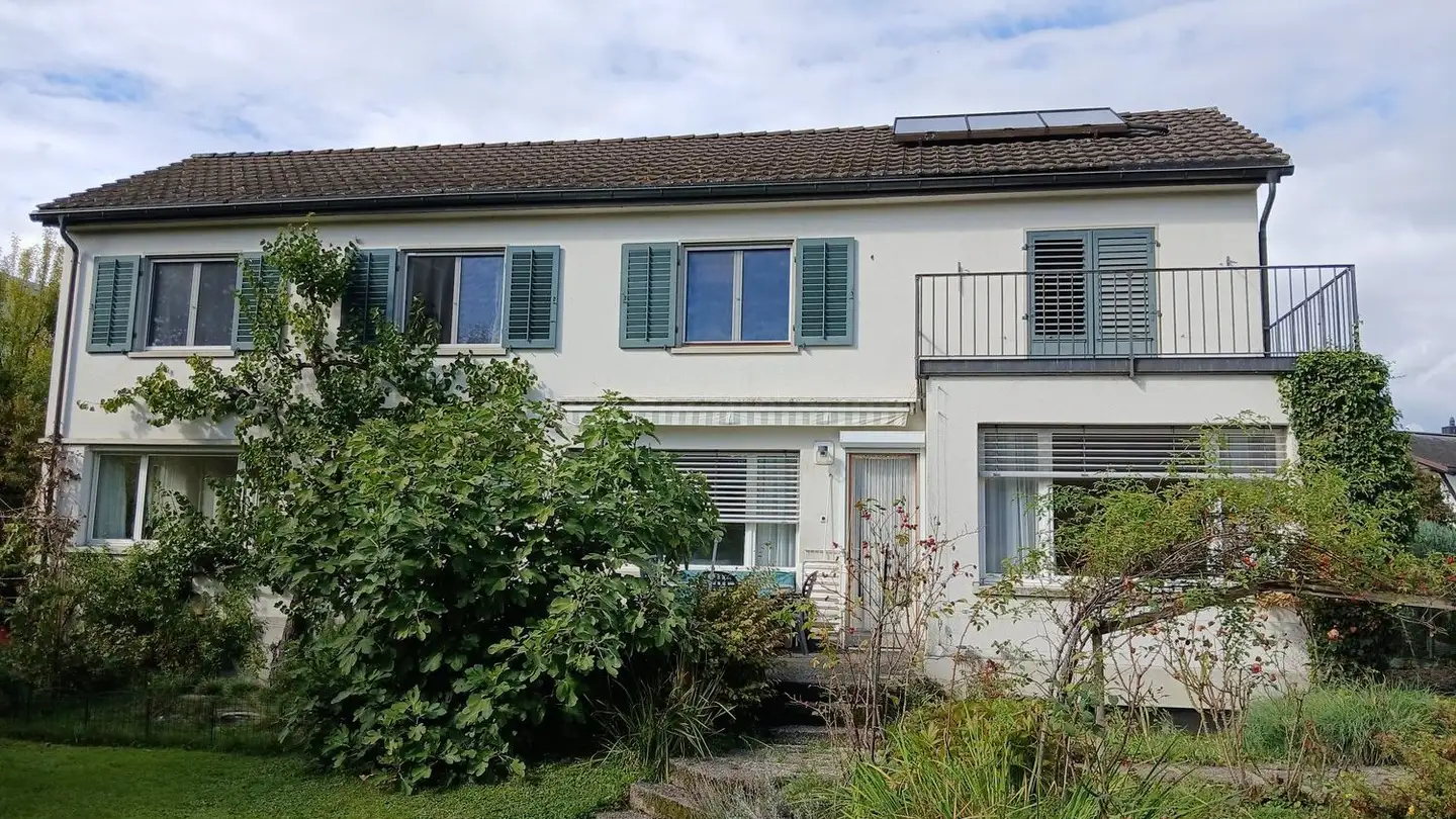 Semi-detached house for rent - Bachtelstrasse 16, 8640 Rapperswil SG