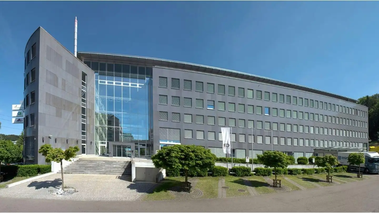 Commercial for rent - Oberfeldstrasse 14, 8302 Kloten - Photo 2