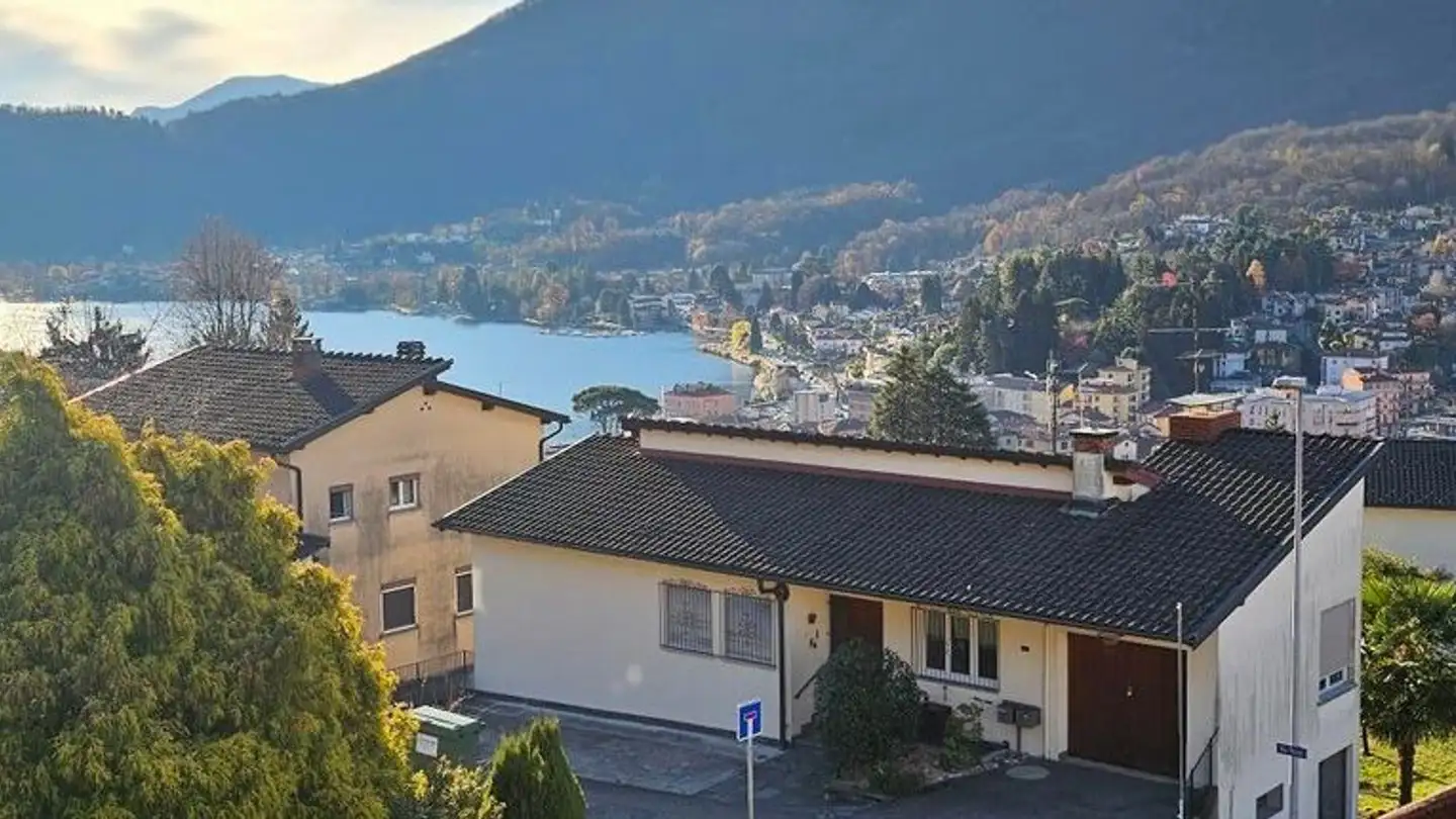 Wohnung mieten - Via Ai Ronchi 1, 6988 Ponte Tresa