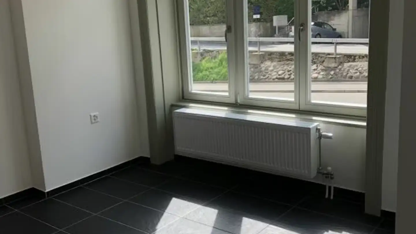 Arztpraxis mieten - Bahnhofstrasse 7, 8212 Neuhausen am Rheinfall - Foto 2