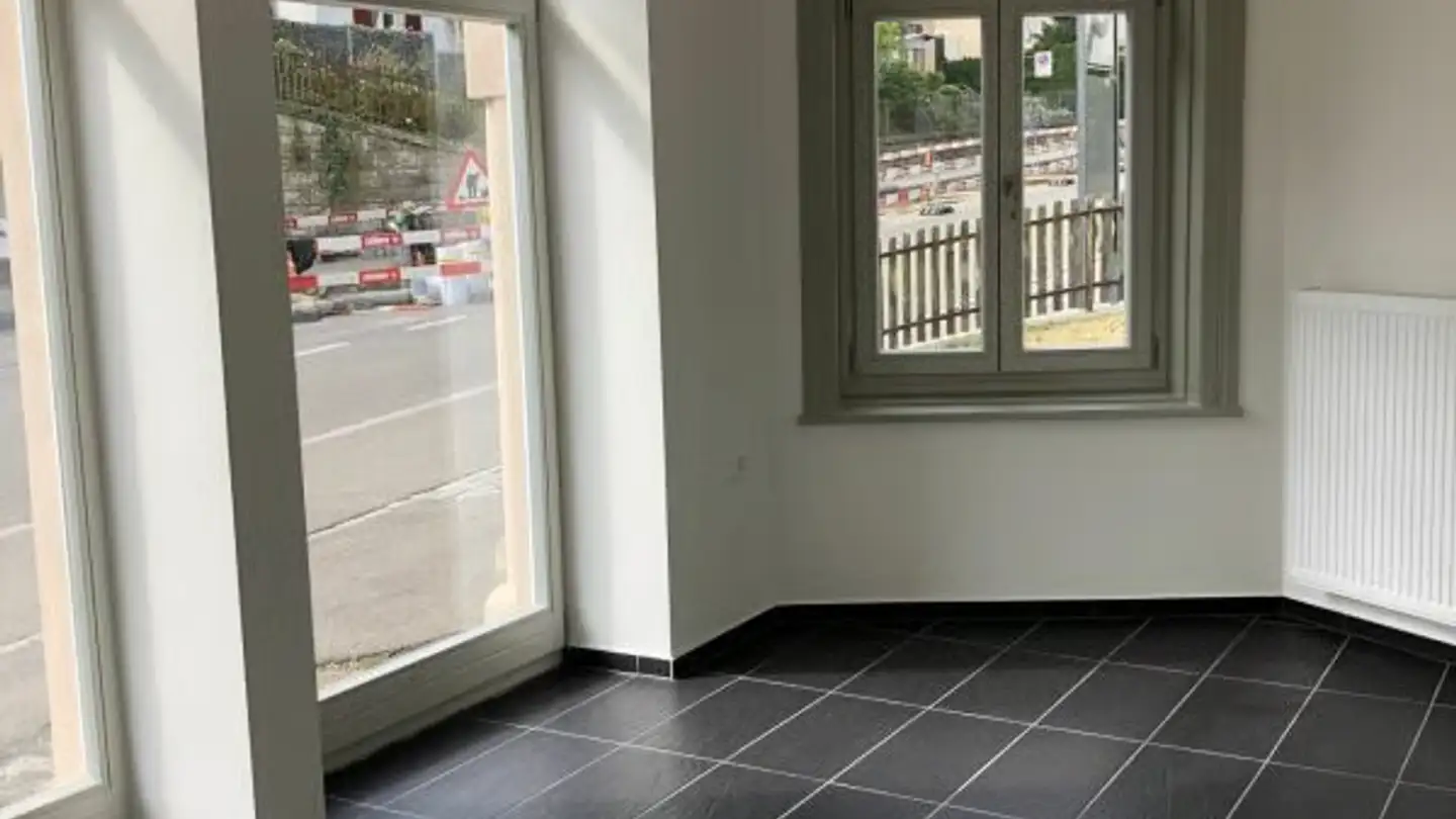 Arztpraxis mieten - Bahnhofstrasse 7, 8212 Neuhausen am Rheinfall - Foto 3