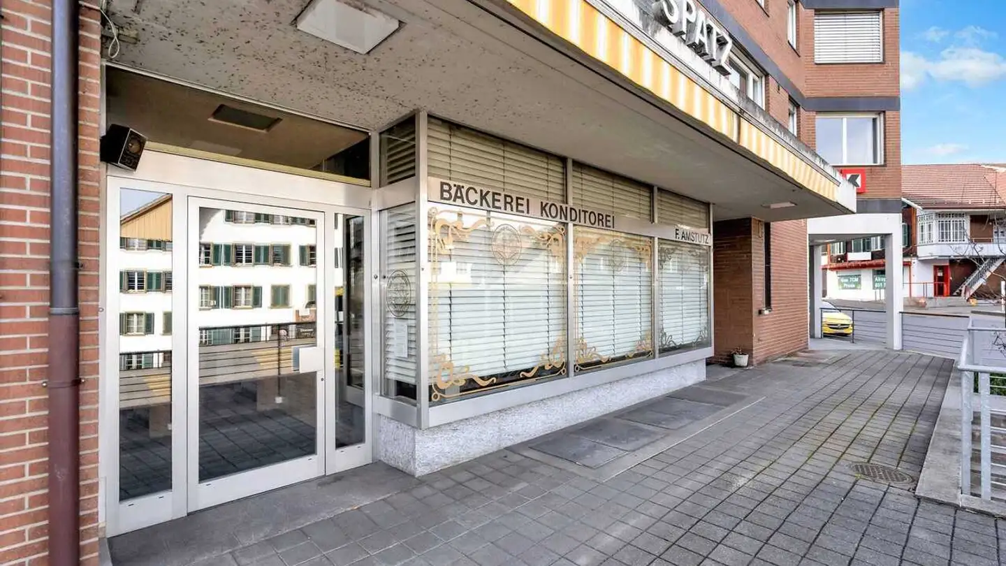 Commercial for sale - Oberdorfstrasse, 3612 Steffisburg - Photo 2