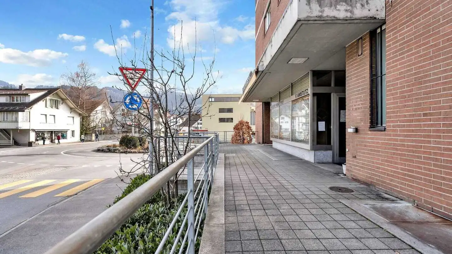 Commercial for sale - Oberdorfstrasse, 3612 Steffisburg - Photo 3