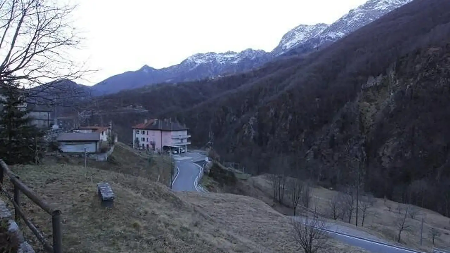 Constructible plot for sale - 6659 Camedo