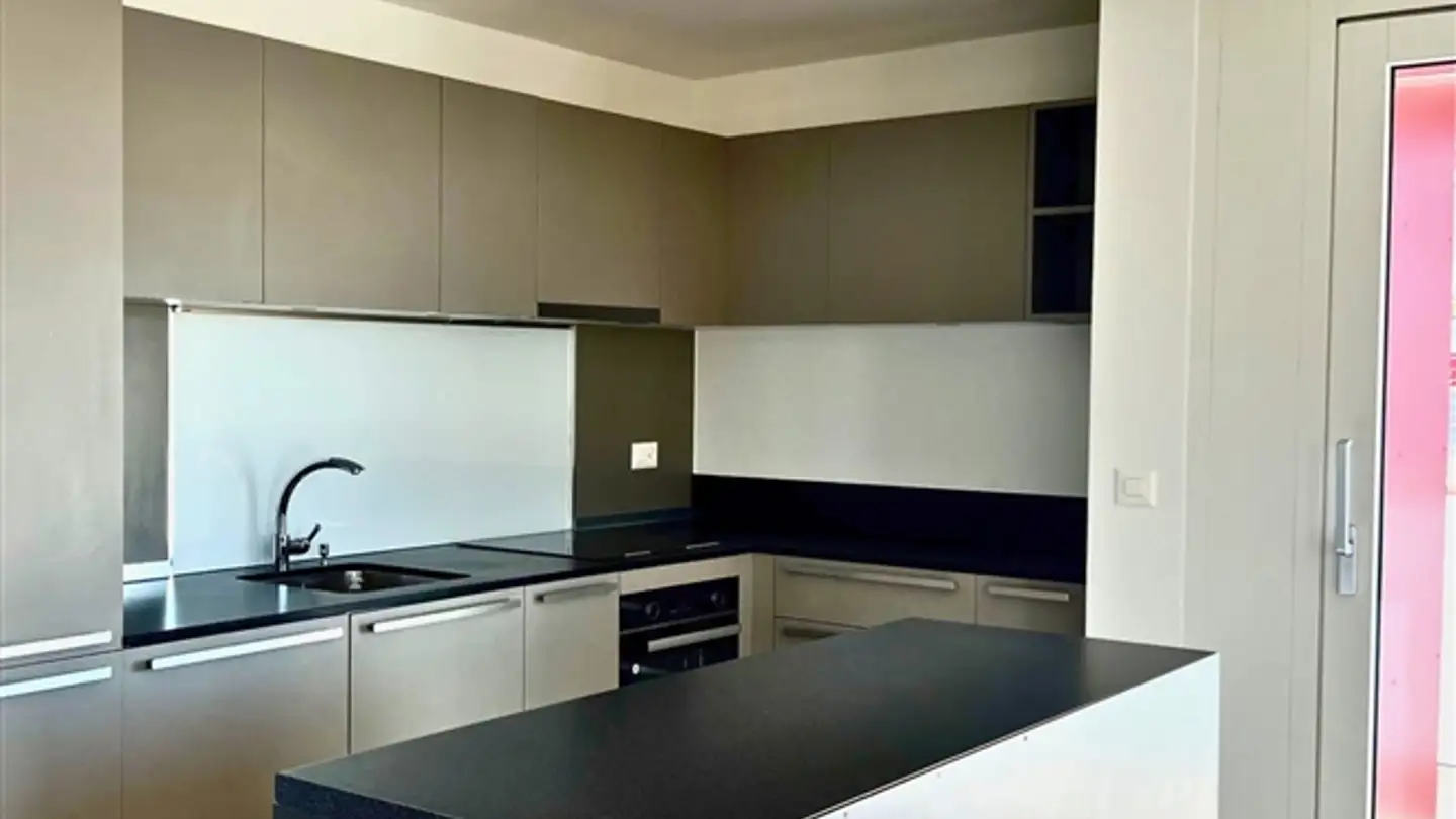 Appartement à louer - Rue De Vevey 246, 1630 Bulle - Photo 2