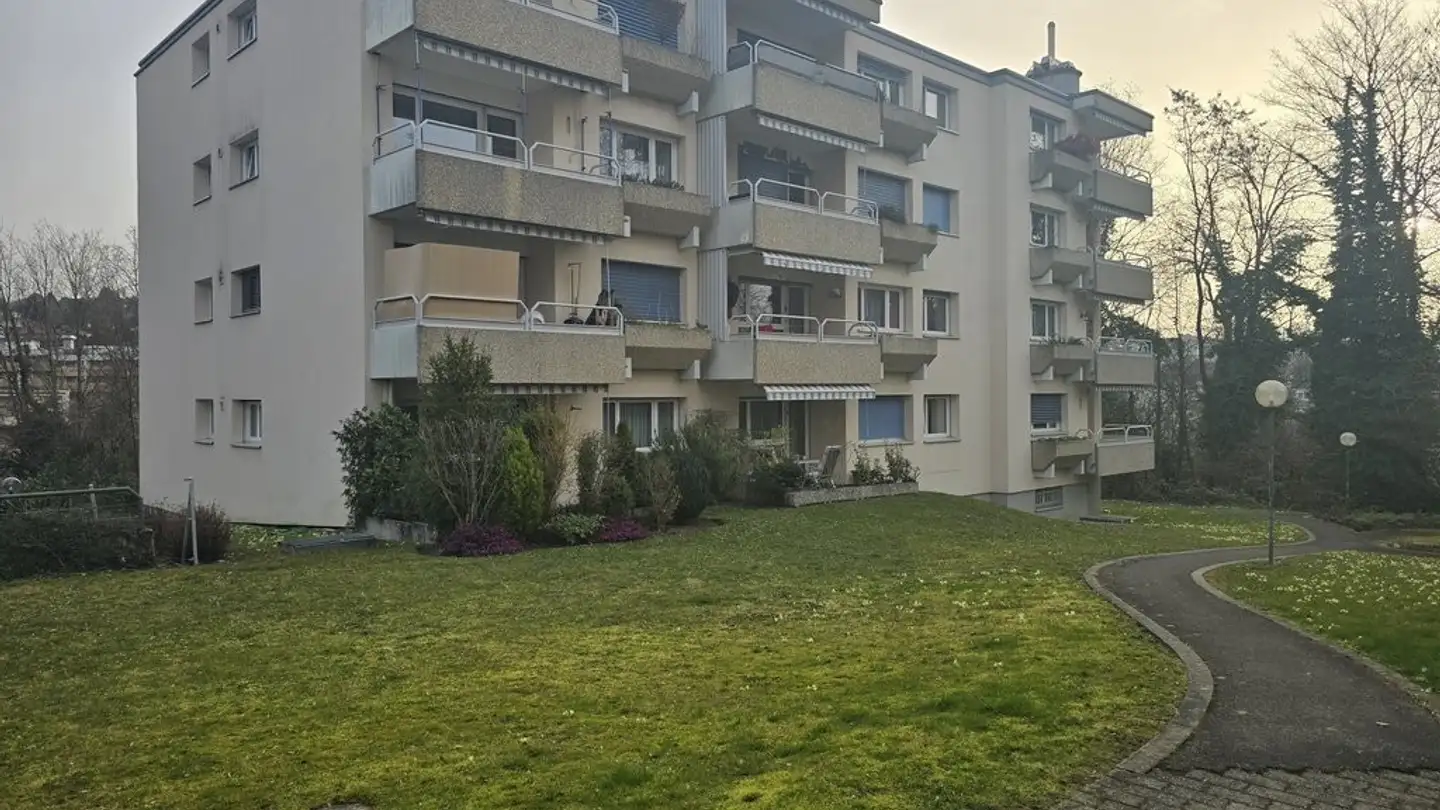 Garage individuel à louer - Avenue De Béthusy 62, 1012 Lausanne