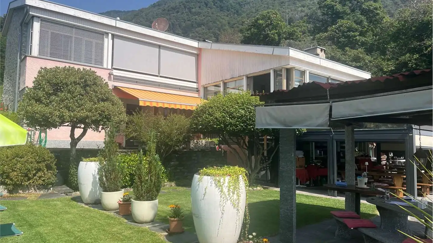 Villa in vendita - Via Val Resa 320, 6645 Brione sopra Minusio