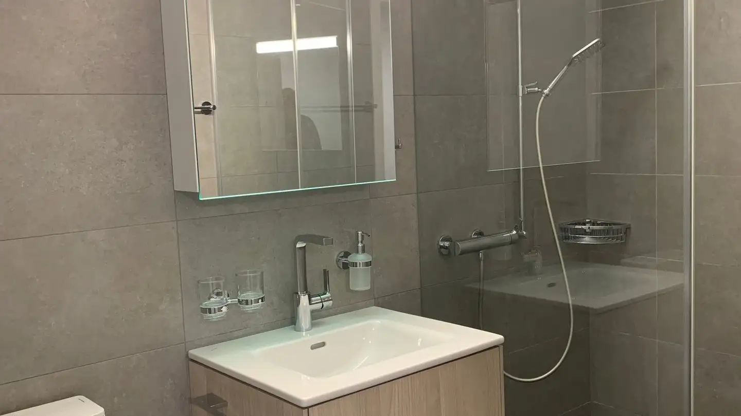 Wohnung mieten - Sankt Jodelweg 2, 3232 Ins - Foto 2