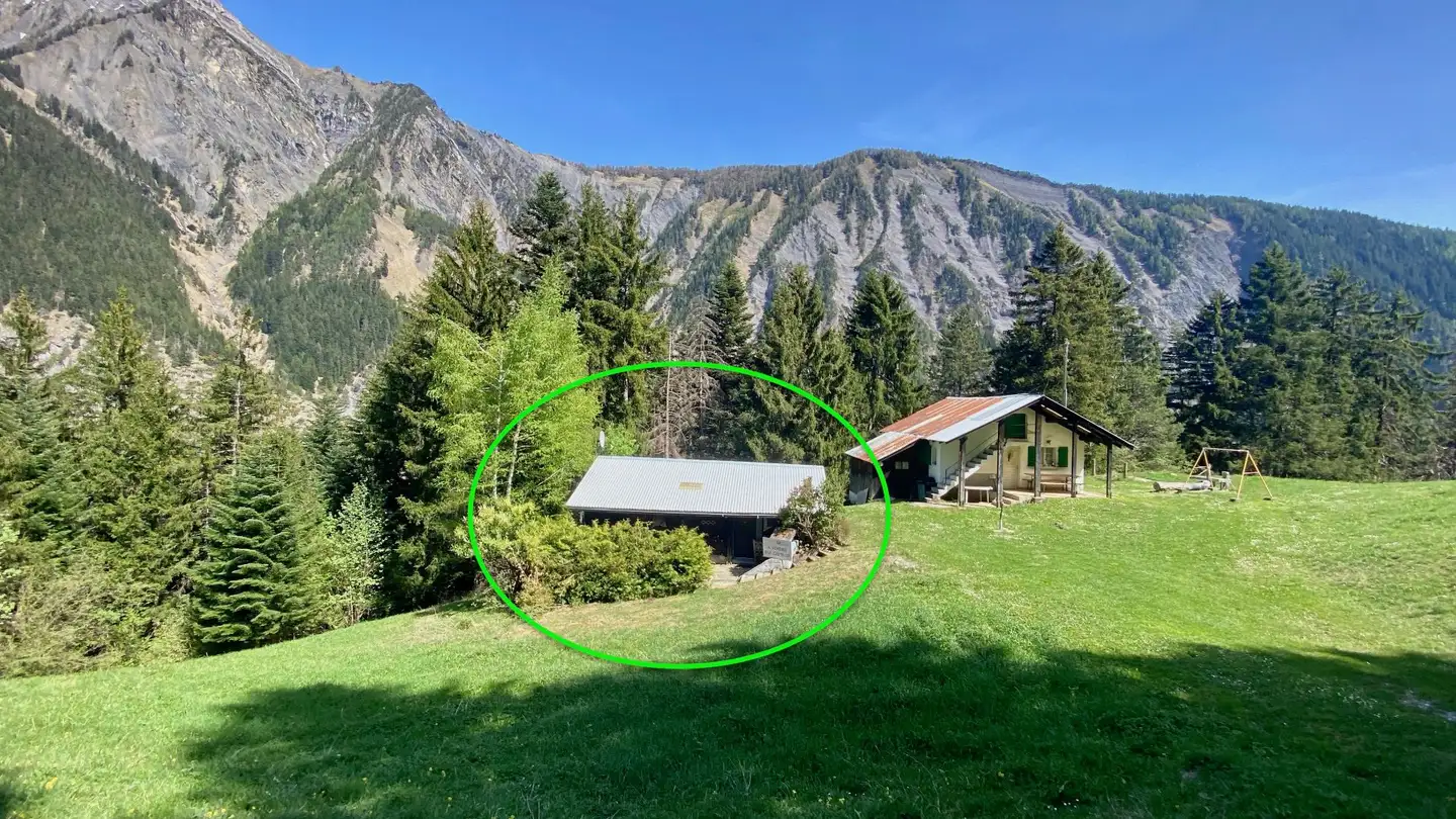 Chalet for sale - 1976 Erde