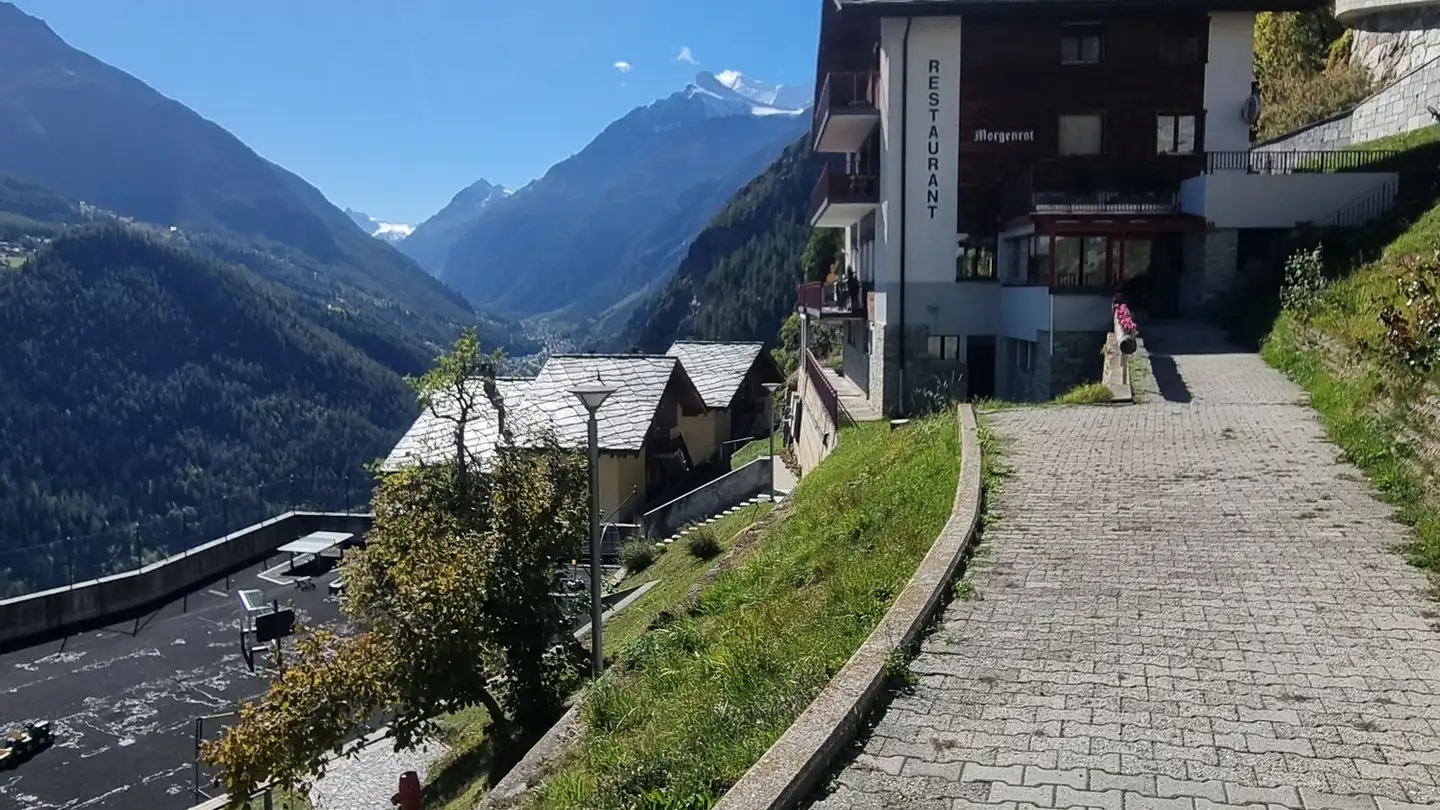 Hotel for sale - Kirchweg 2, 3926 Embd - Photo 3