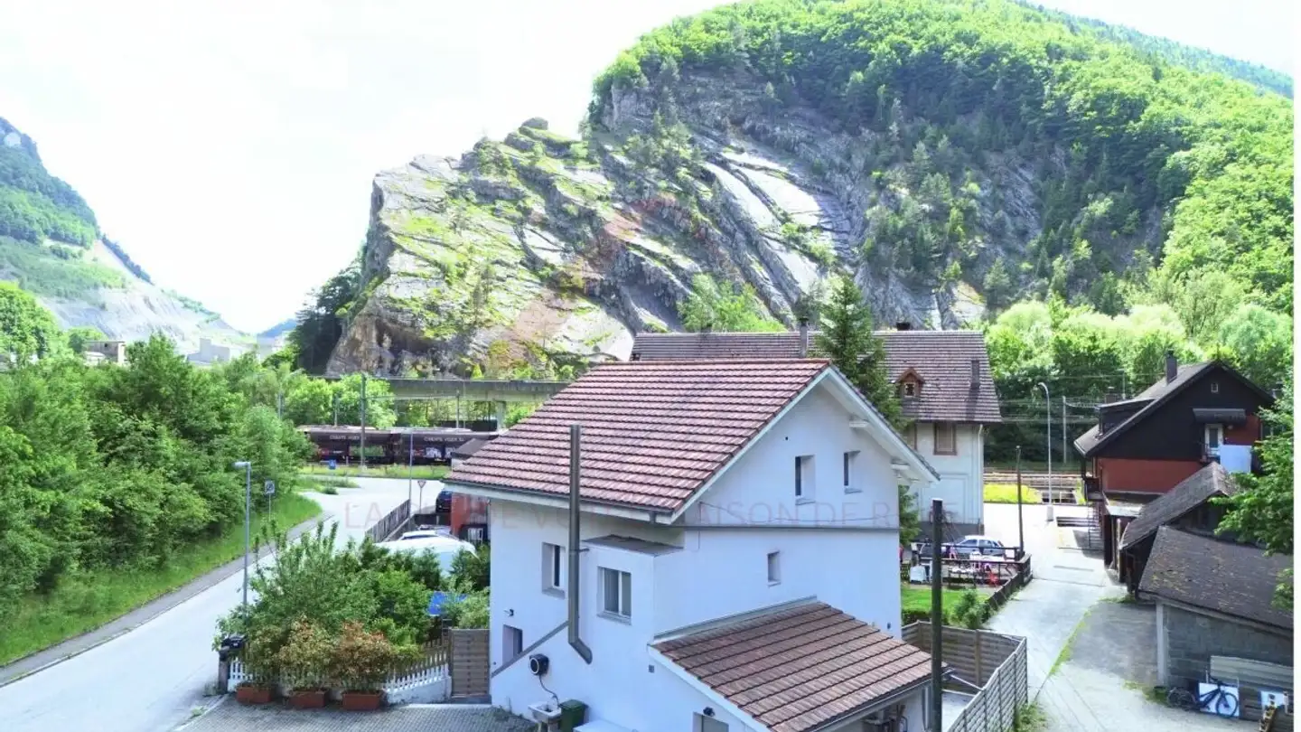 Casa singola in vendita - 2603 Péry