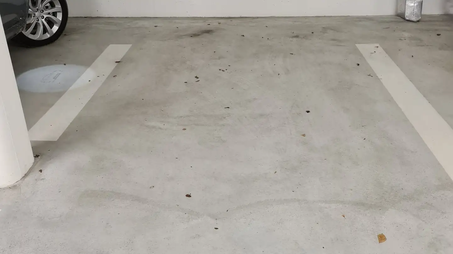 Place de parking souterraine à louer - Florastrasse 1, 5000 Aarau