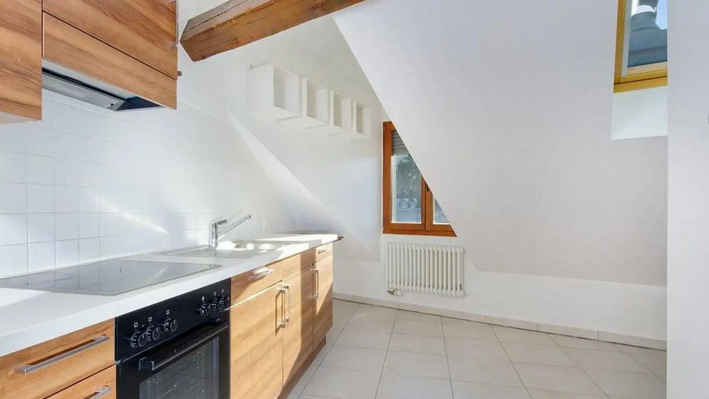 Attic flat for rent - Boulevard Des Philosophes 24, 1205 Genève - Photo 2