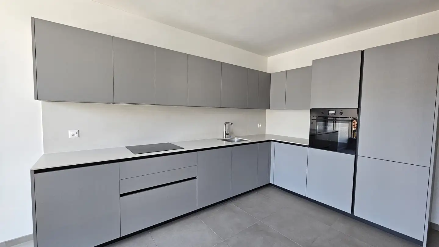 Appartement à louer - Via Antonio Adamini, 6900 Lugano