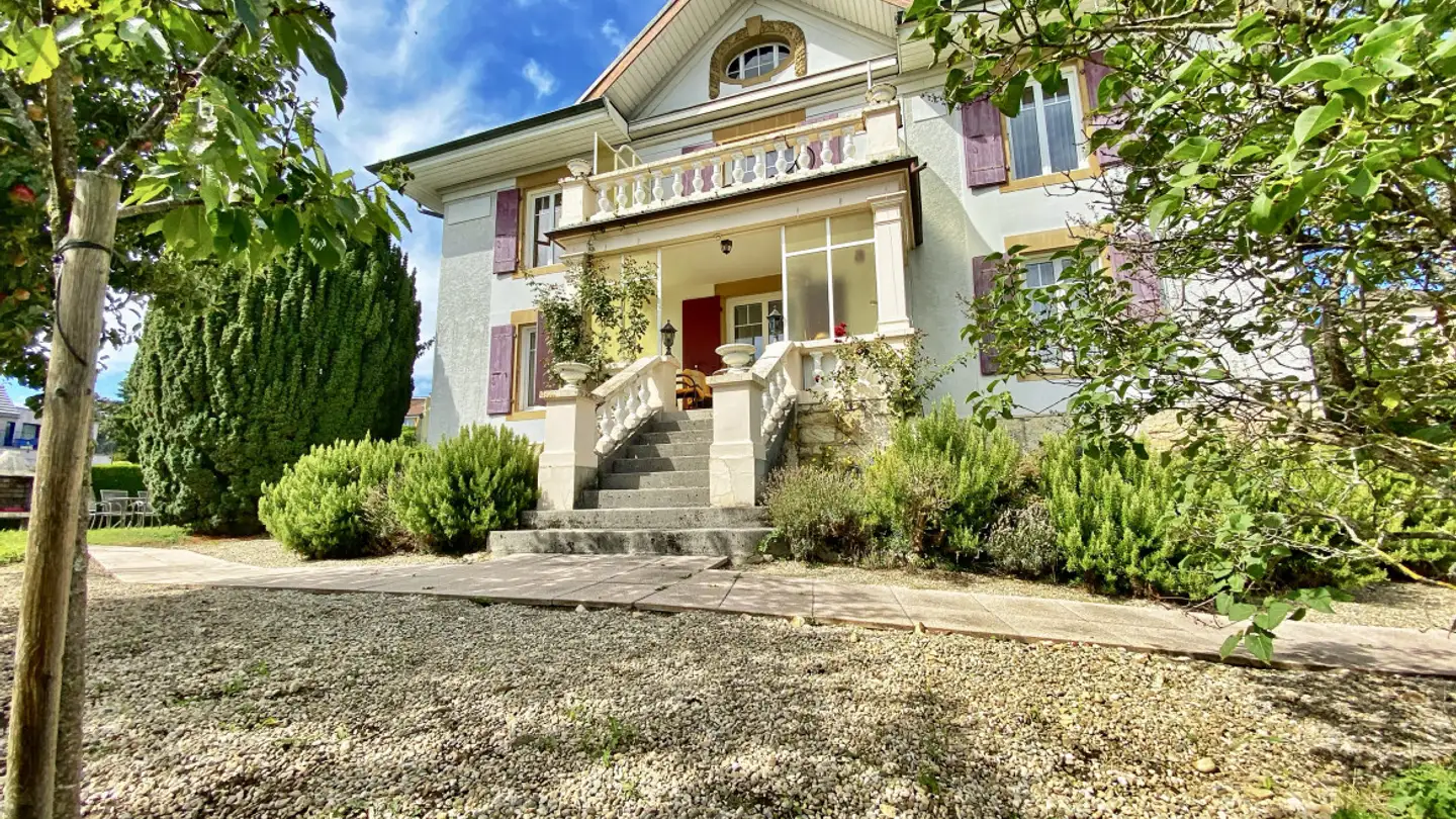 Single house for sale - 2035 Corcelles NE