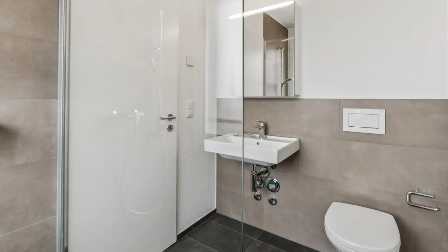 Attique à louer - Ahornweg 23, 2542 Pieterlen - Photo 4