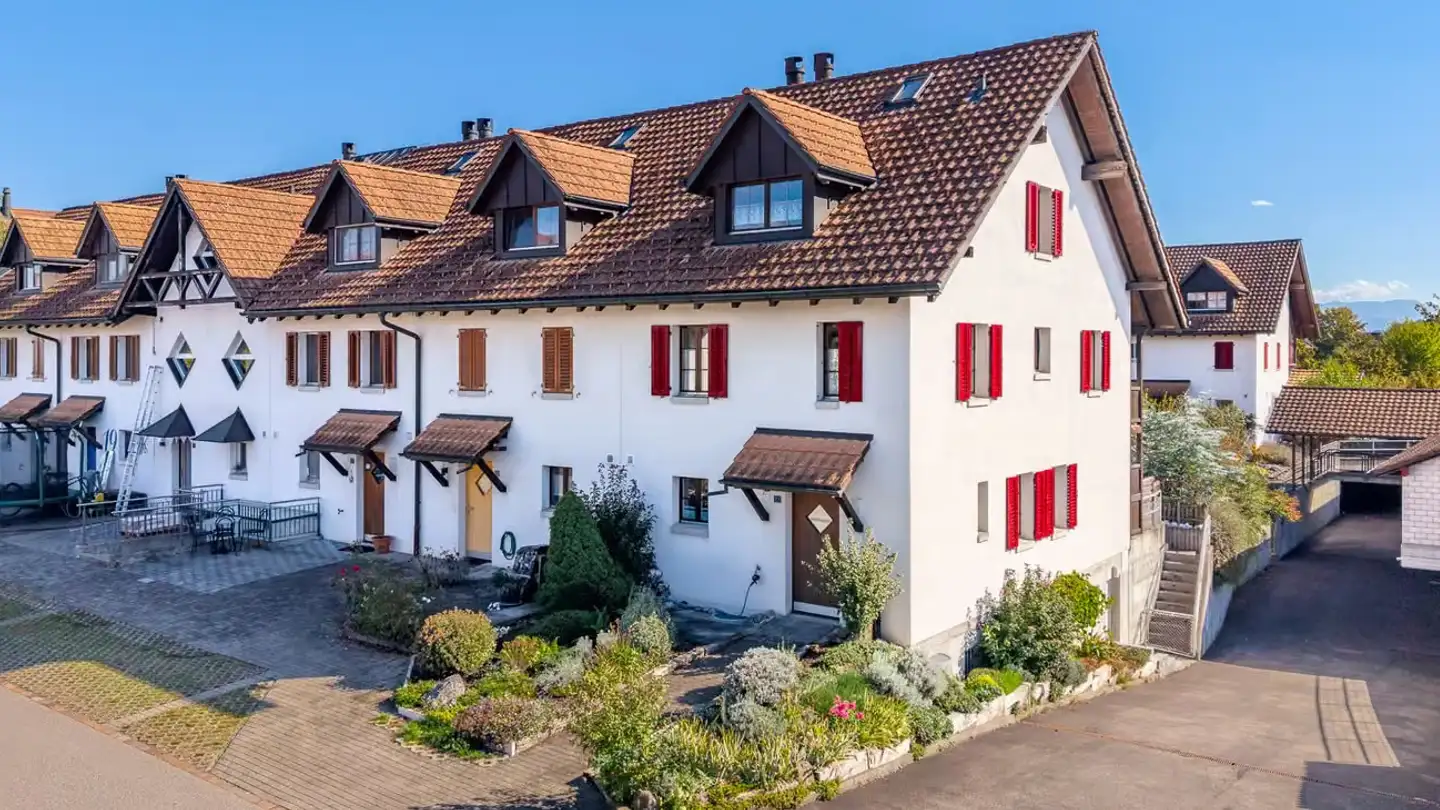 Row house for sale - Hobacherstrasse 27, 8913 Ottenbach