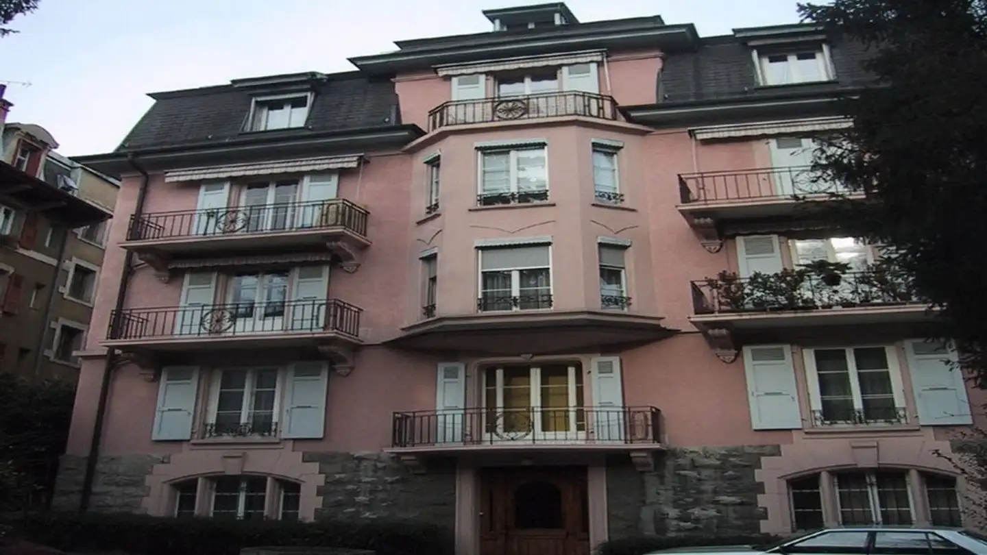 Parcheggio esterno in affitto - Rue Du Petit-Beaulieu 4, 1004 Lausanne