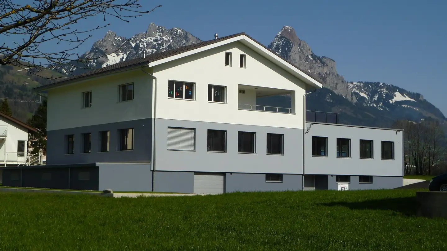 Commercial for rent - Frauholzstrasse 40, 6422 Steinen - Photo 2