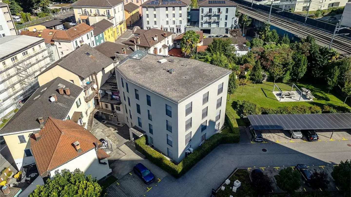 Apartment for rent - Via Del Carmagnola 36a, 6517 Arbedo - Photo 2