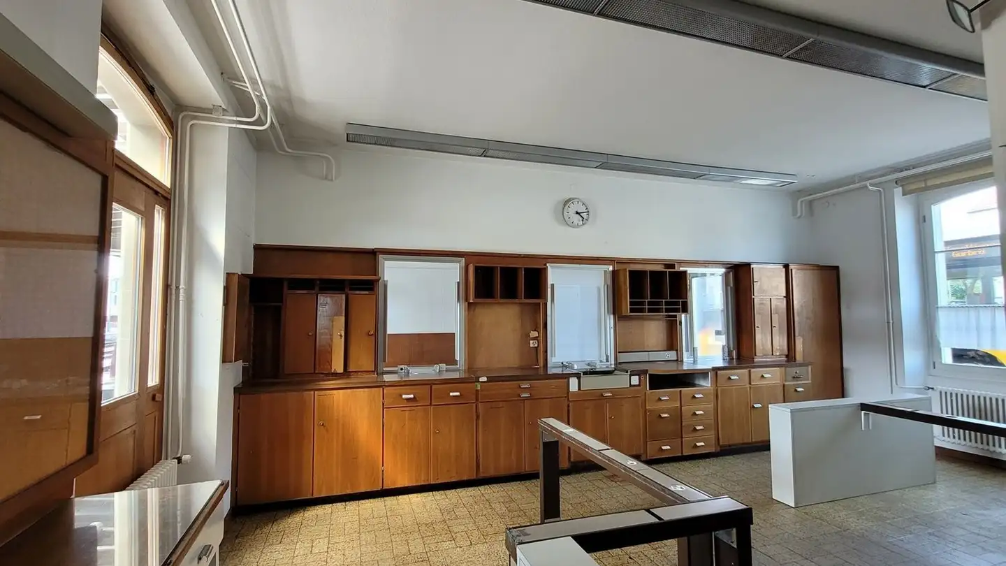 Commercial for rent - Bahnhofplatz 1, 3210 Kerzers - Photo 3