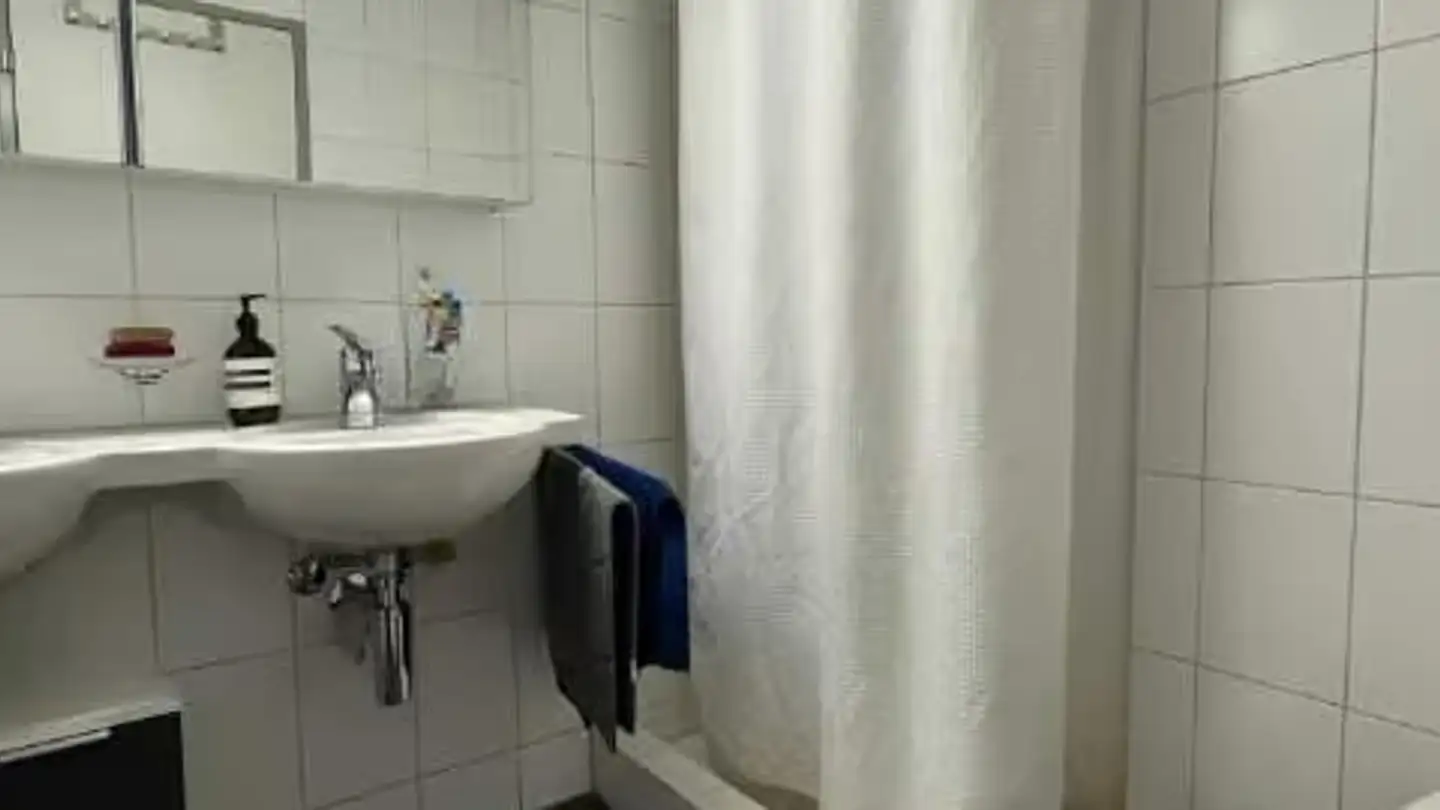 Wohnung mieten - Ettenbergstrasse 12a, 8907 Wettswil - Foto 2
