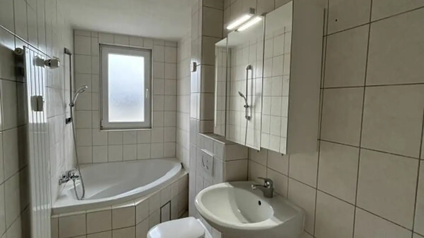 Apartment for rent - Ahornstrasse 12, 4142 Münchenstein - Photo 3