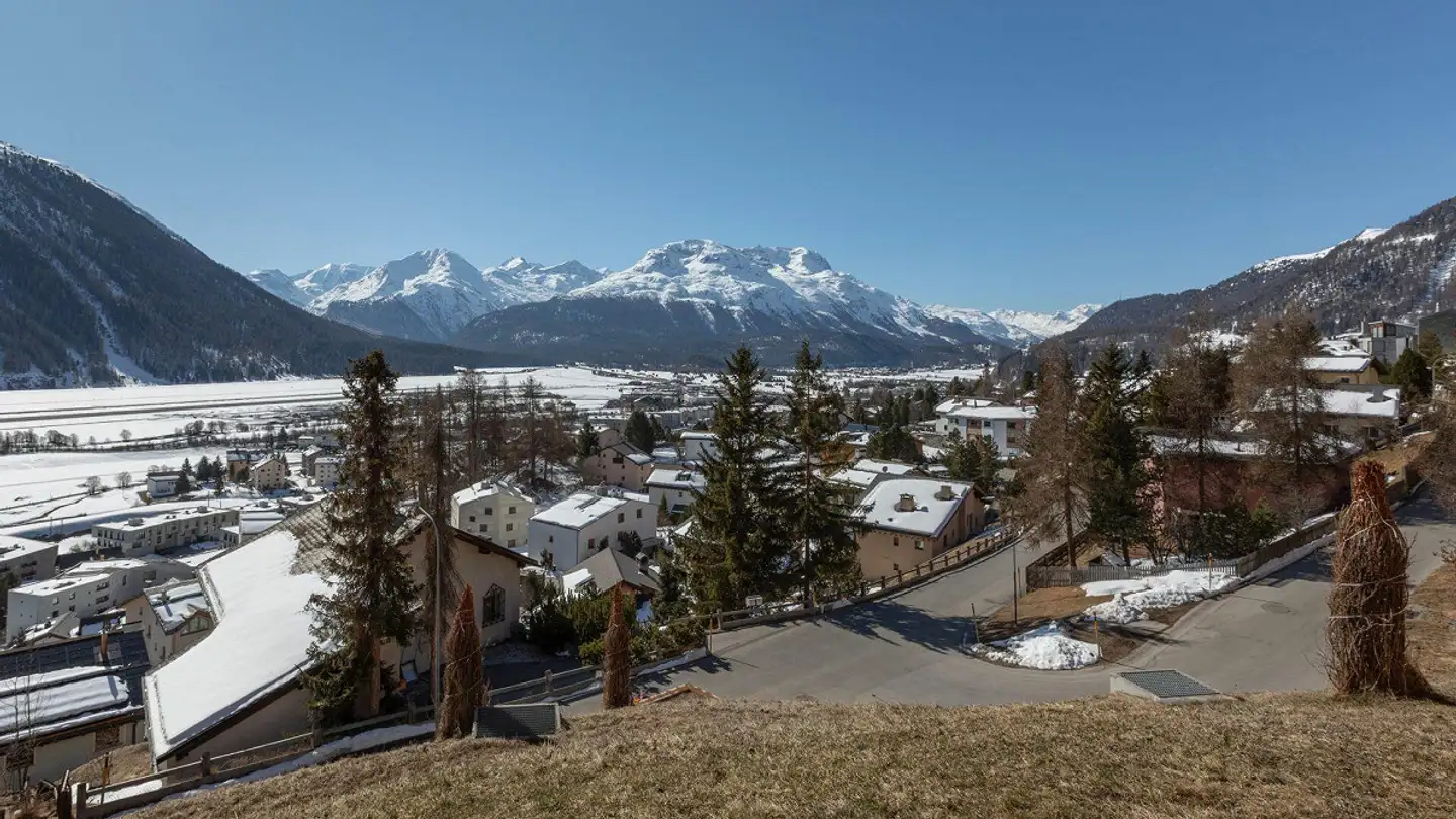 Appartement à louer - Muntarütsch 17, 7503 Samedan - Photo 2