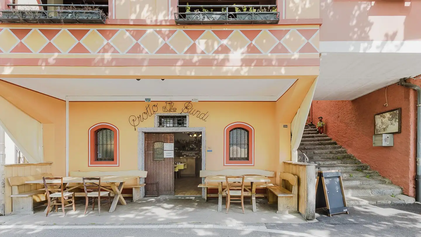 Mischgenutztes Gebäude kaufen - Via Alle Cantine 24, 6850 Mendrisio - Foto 3
