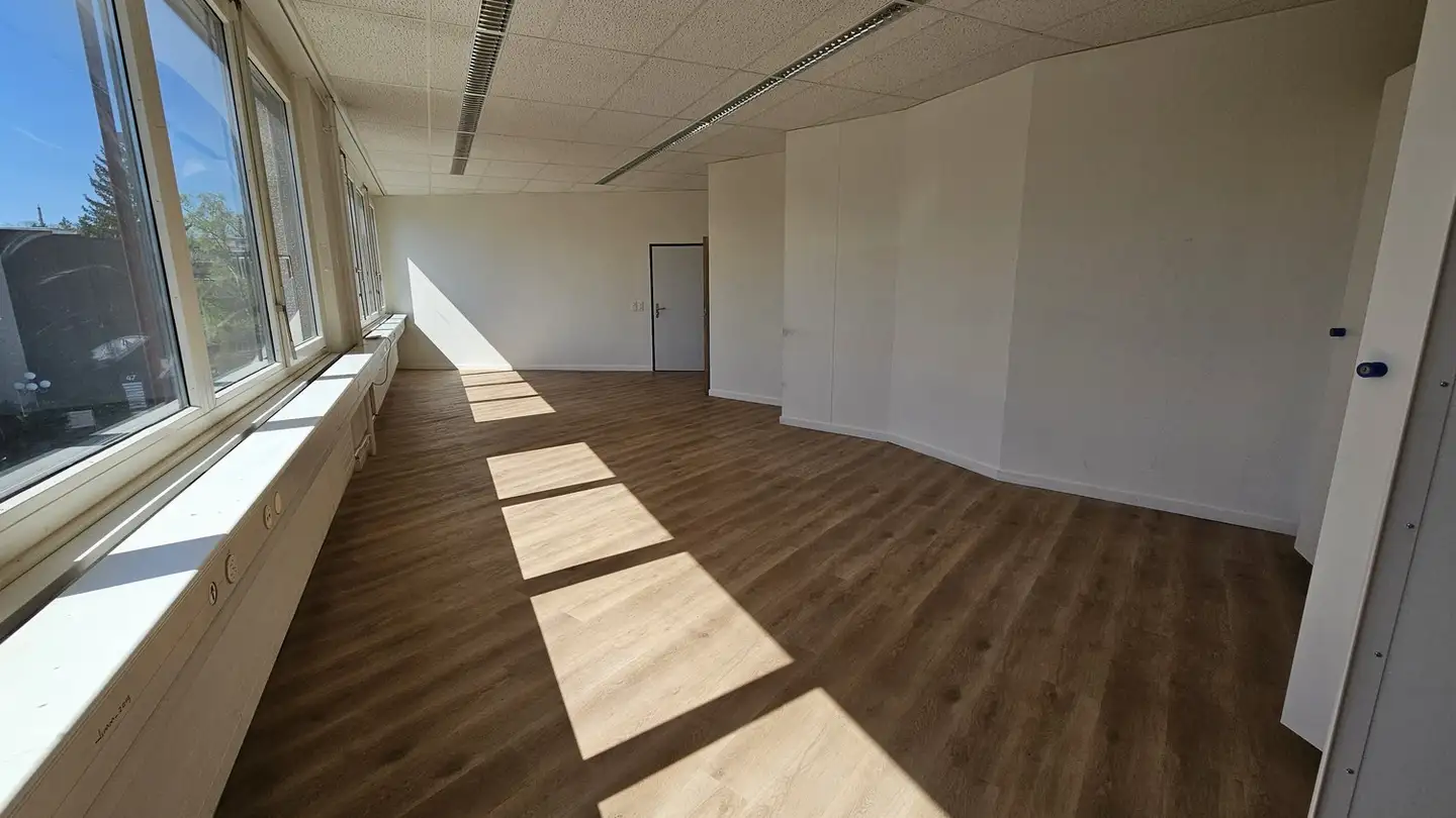 Spazio ufficio in affitto - Industriestrasse 44, 8152 Glattbrugg