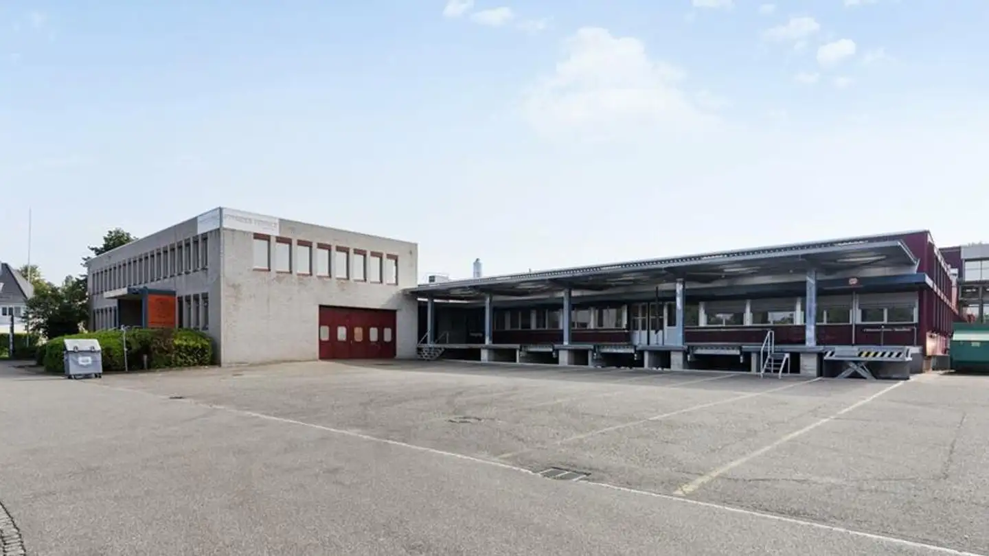 Mischgenutztes Gebäude mieten - Burgunderstrasse 13, 4562 Biberist