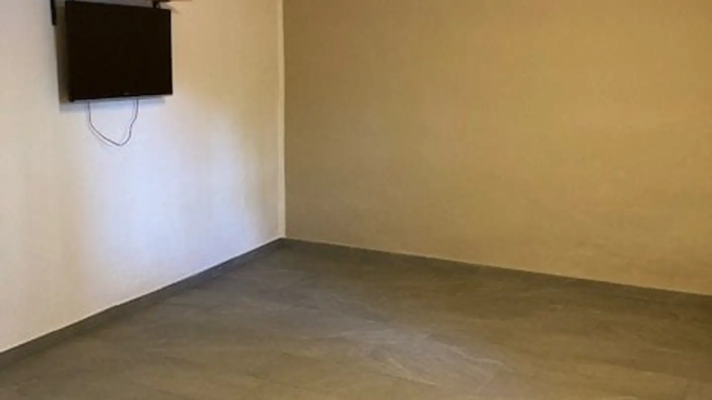 Stanza singola in affitto - Ai Cròtt 17, 6528 Camorino