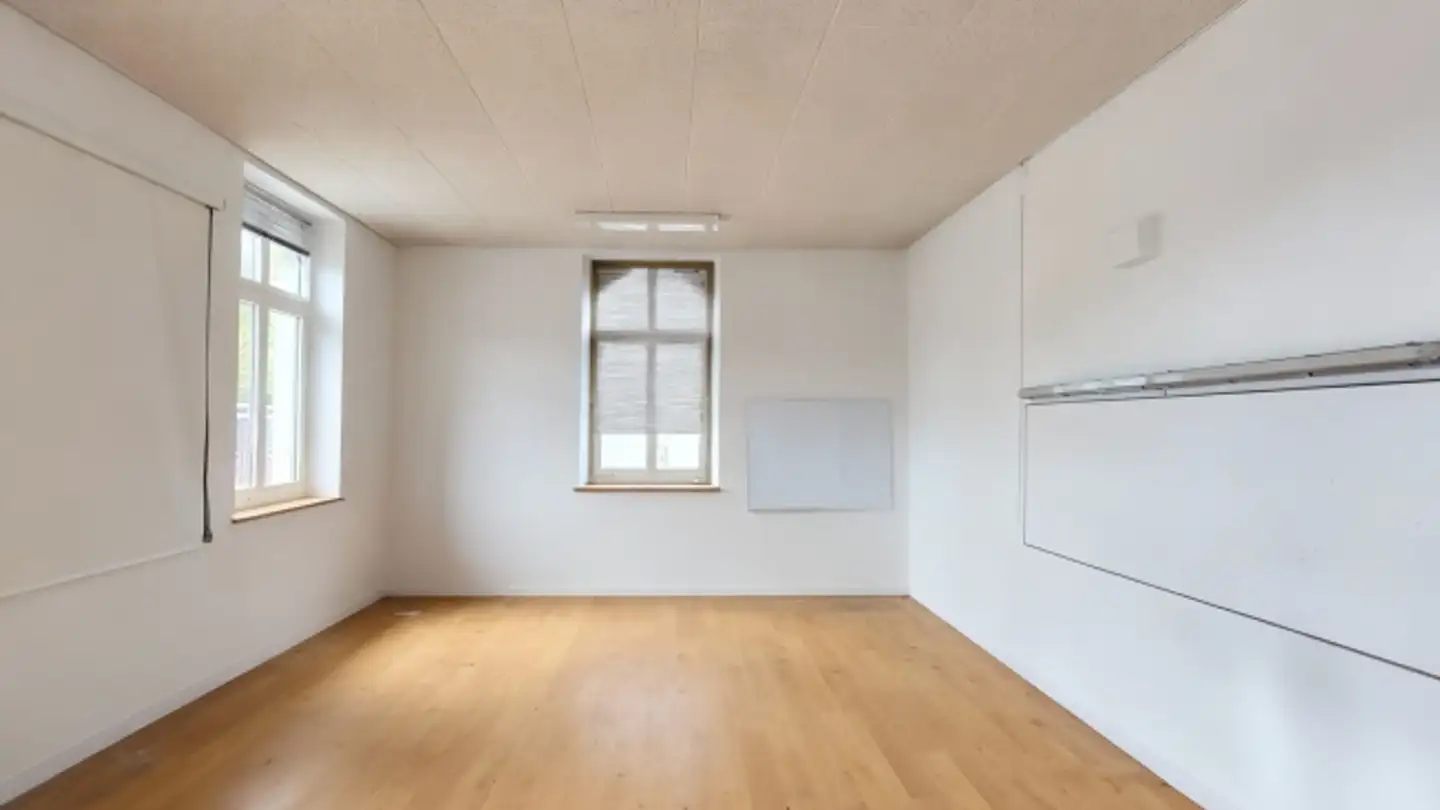 Grande magazzino in affitto - Bahnhofstrasse 34, 8752 Näfels - Foto 2