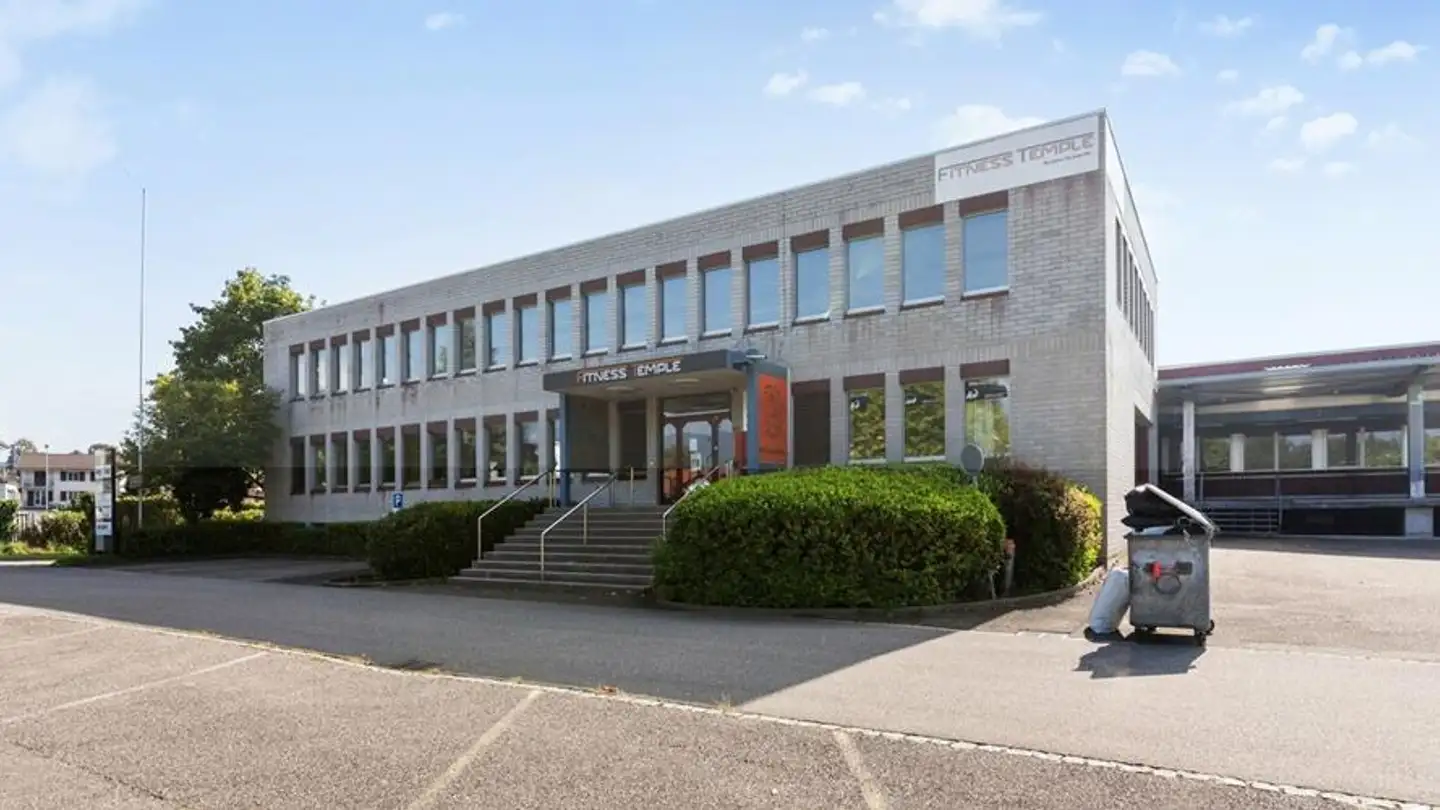 Commercial à louer - Burgunderstrasse 13, 4562 Biberist