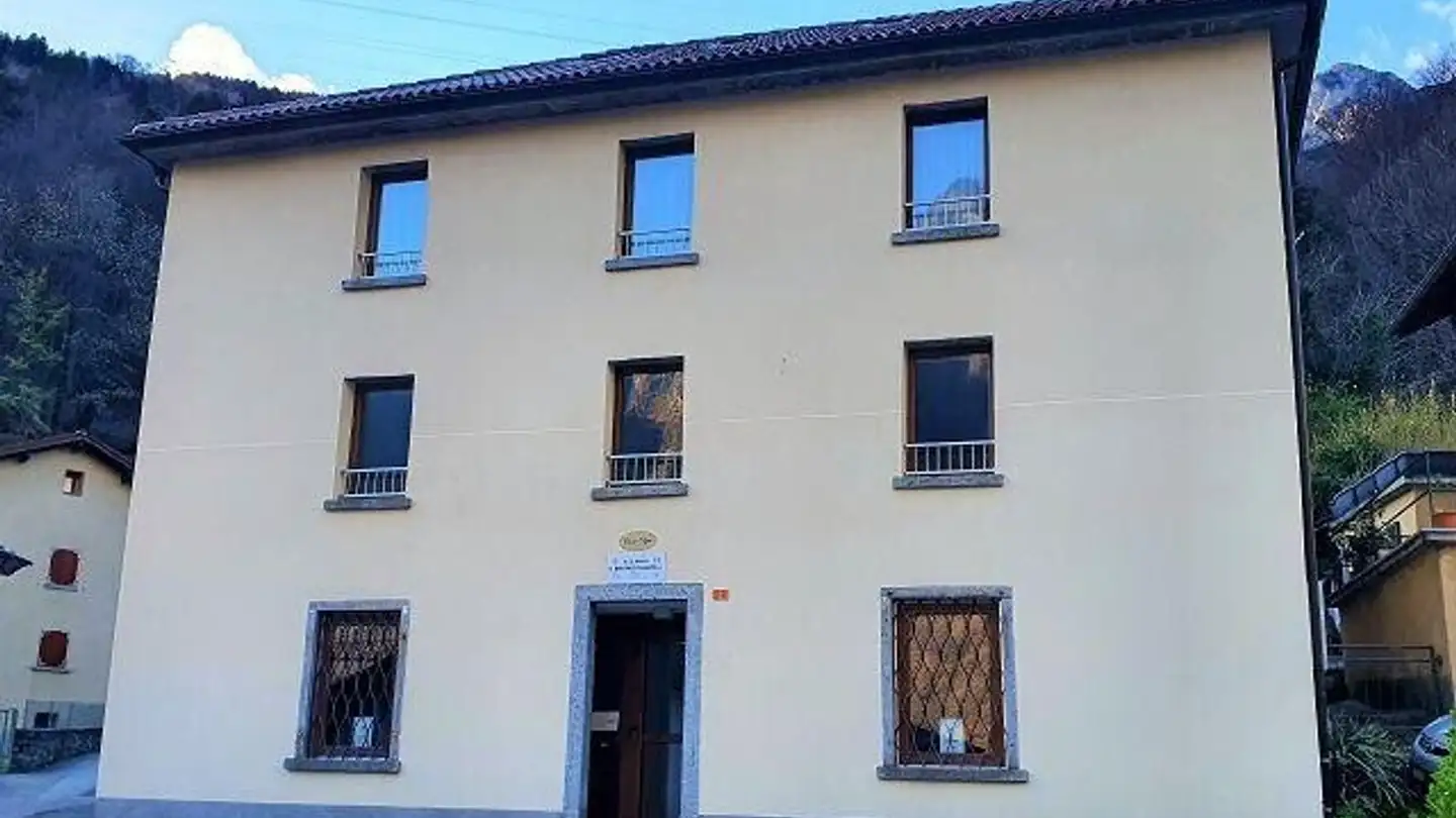 Casa singola in vendita - 6556 Leggia