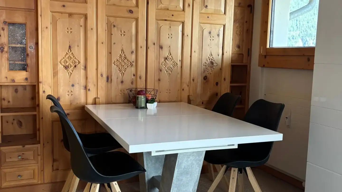 Attic flat for rent - Quadrellas, 7503 Samedan - Photo 2