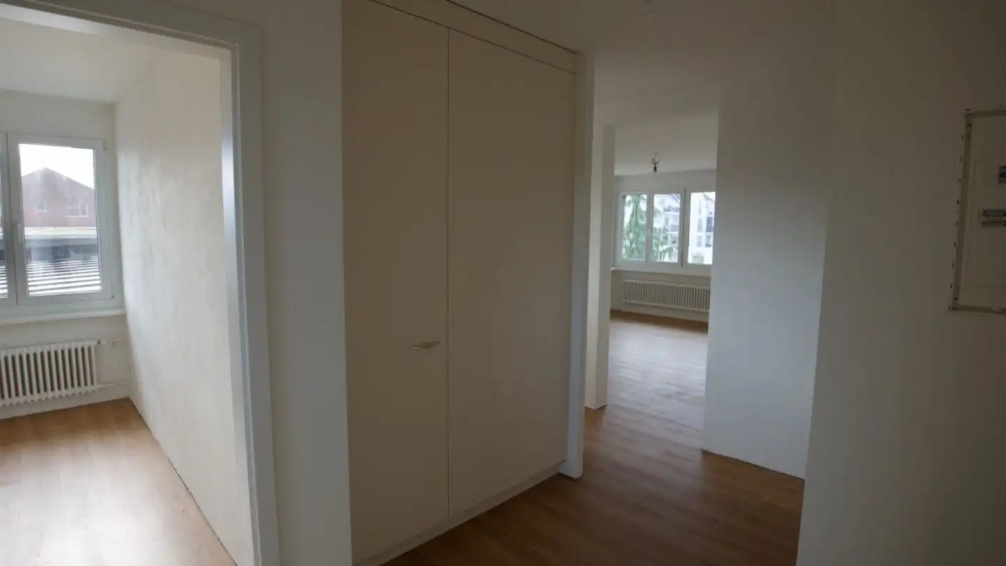 Wohnung mieten - Kantonsstrasse 15, 8863 Buttikon SZ - Foto 3