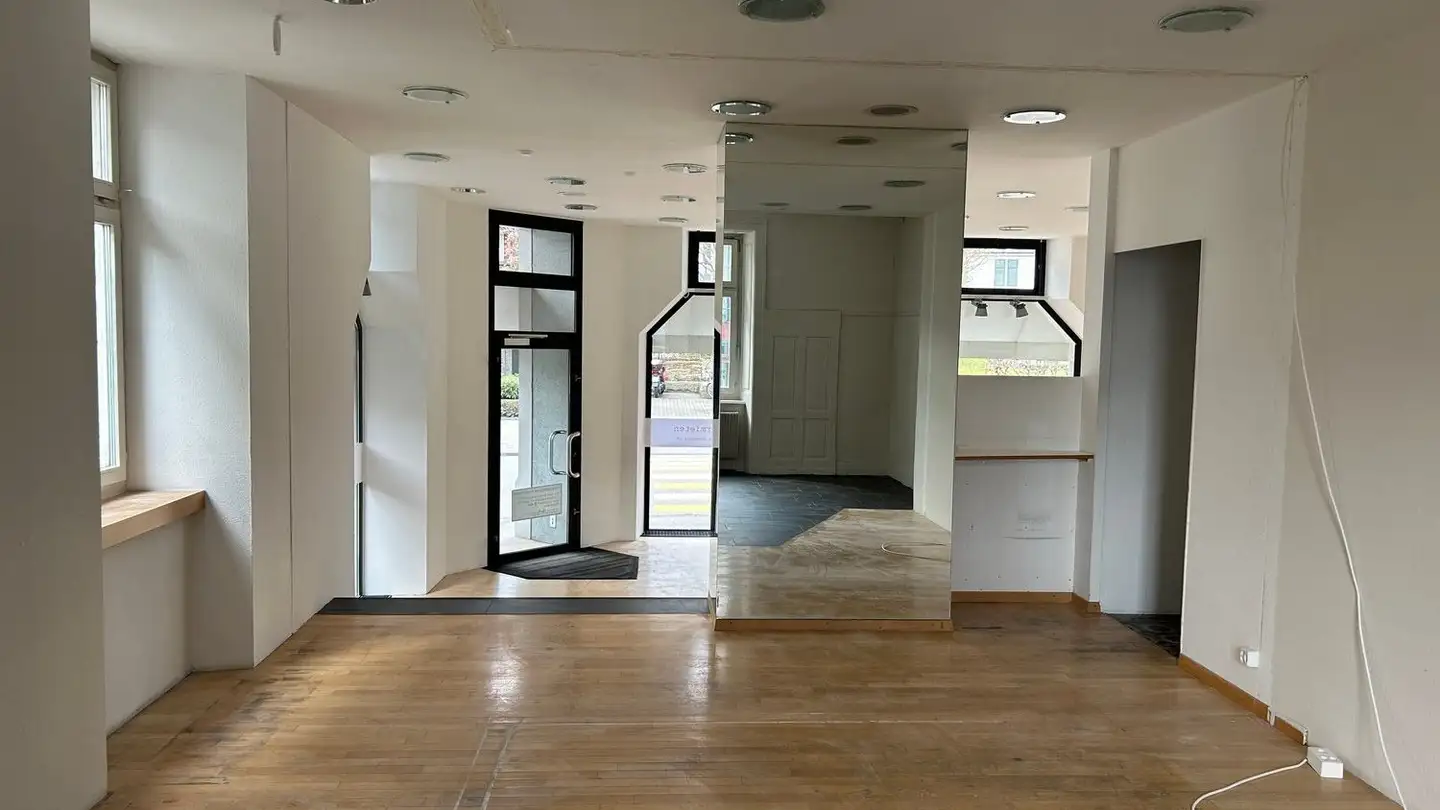 Geschäft mieten - Obere Bahnhofstrasse 40, 8640 Rapperswil SG - Foto 4