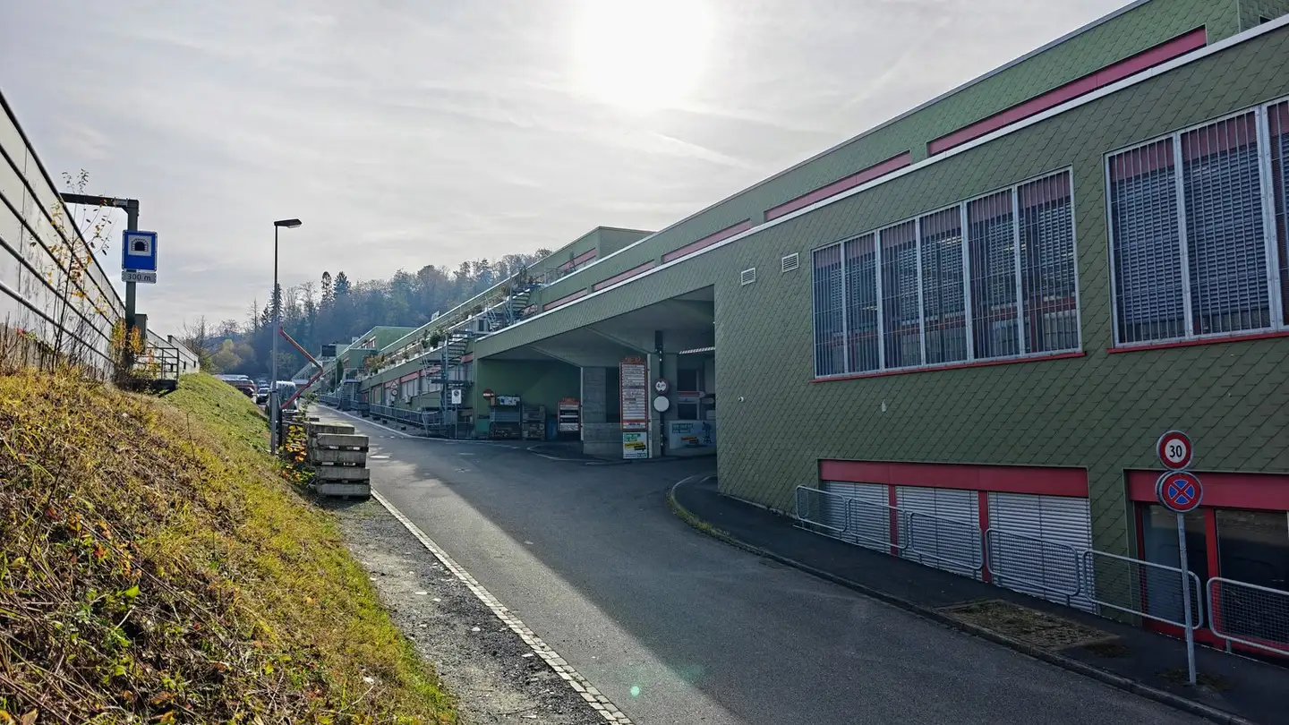 Storage space for rent - 8902 Urdorf